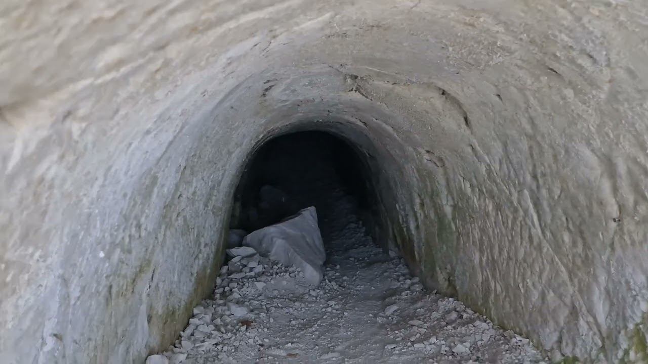 Поездка на ЮГ - Серия 24 - Ростов-на-Дону, скалы, кладбище вертолетов, подземный монастырь