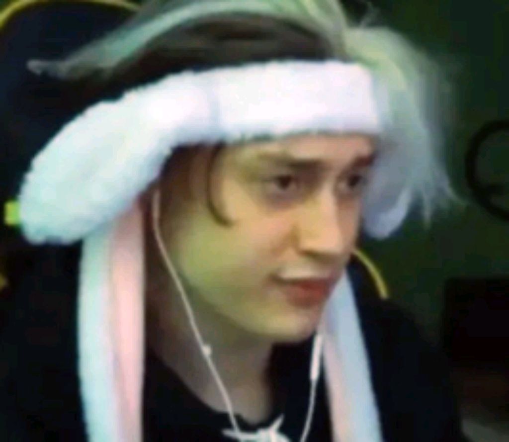 7405da44e249cb4b4554c9fb7cf66420