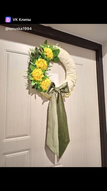 Весенний венок в розовых тонах продается