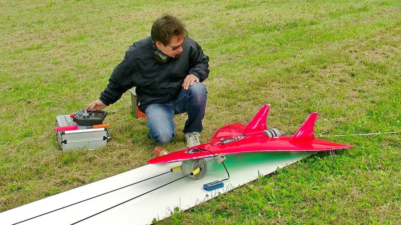 ОЧЕНЬ БЫСТРО!!! 700KMH 434MPH / САМЫЙ БЫСТРЫЙ RC MODEL TURBINE JET