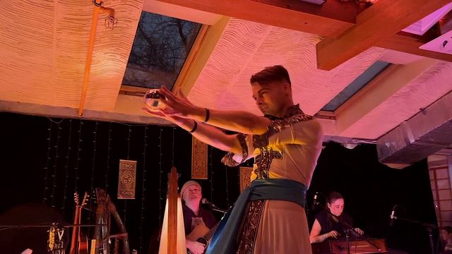 Alizbar & Ann;Sannat Forever /Навечно  Pavel Gjuggling, Ball Rolling Qwenya