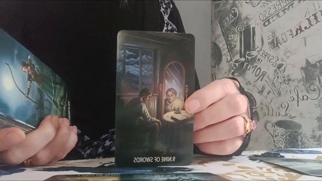 Как он живёт без вас? Расклад Таро