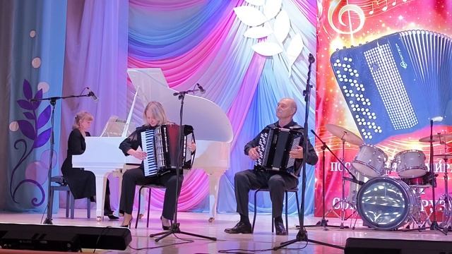 Баян собирает друзей 2026