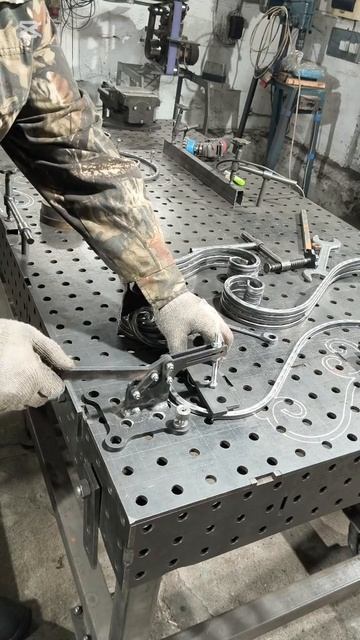 Лекало Л8 для холодной ковки в работе