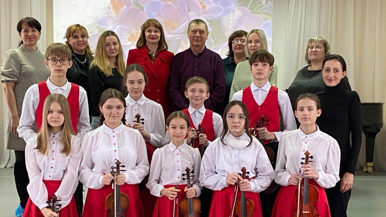 В концертном зале Детской школы искусств №1 г. Белебея состоится  мероприятие «Подарок для мамы»