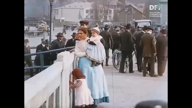 Germany 1914   HD Colorization — Corporals In Training Arrive At Wetzlar (Улыбающиеся мертвецы)