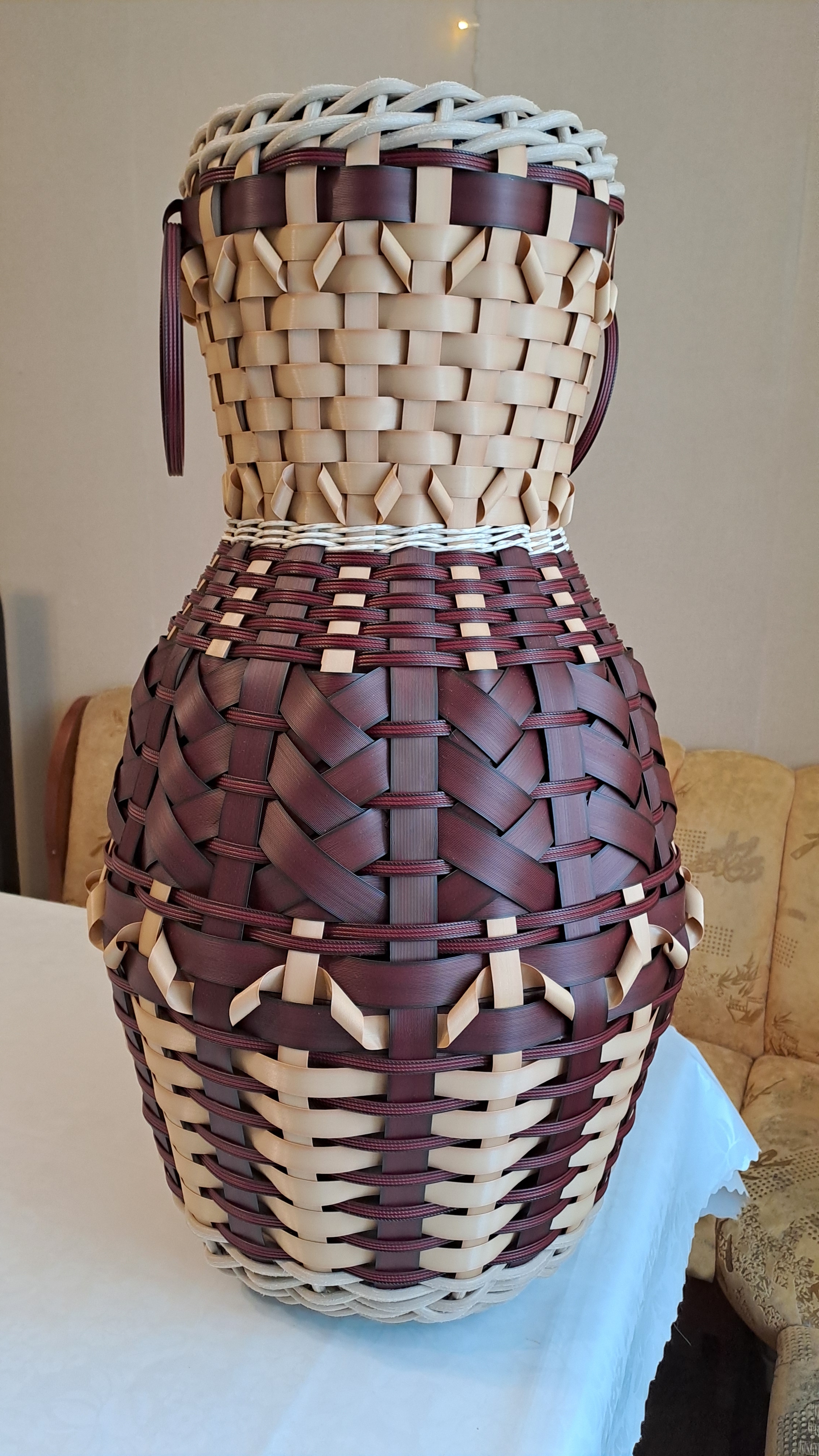 Ваза из ротанга.  Полиротанг.  Лента