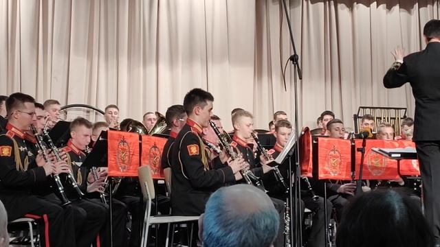 Прощальный жест оркестра