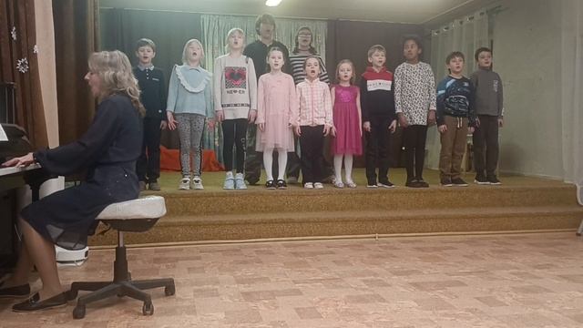 Поздравление мамам а 8 марта.mp4