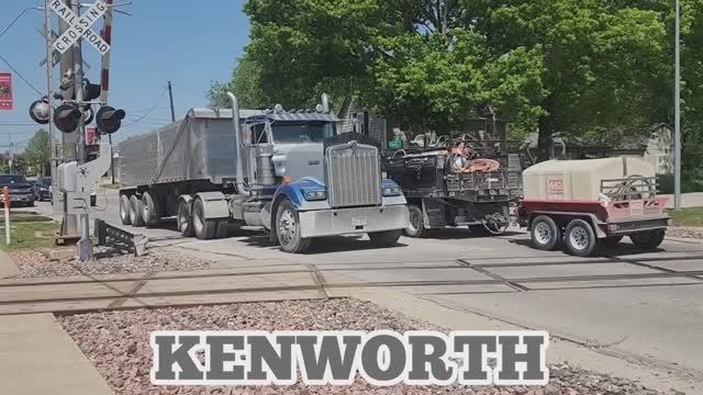 2200c7d02e8b321354c5a1d019d81b96