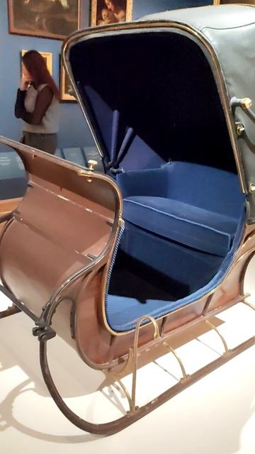 Сани Николая II (детские, одноместные, беговые).