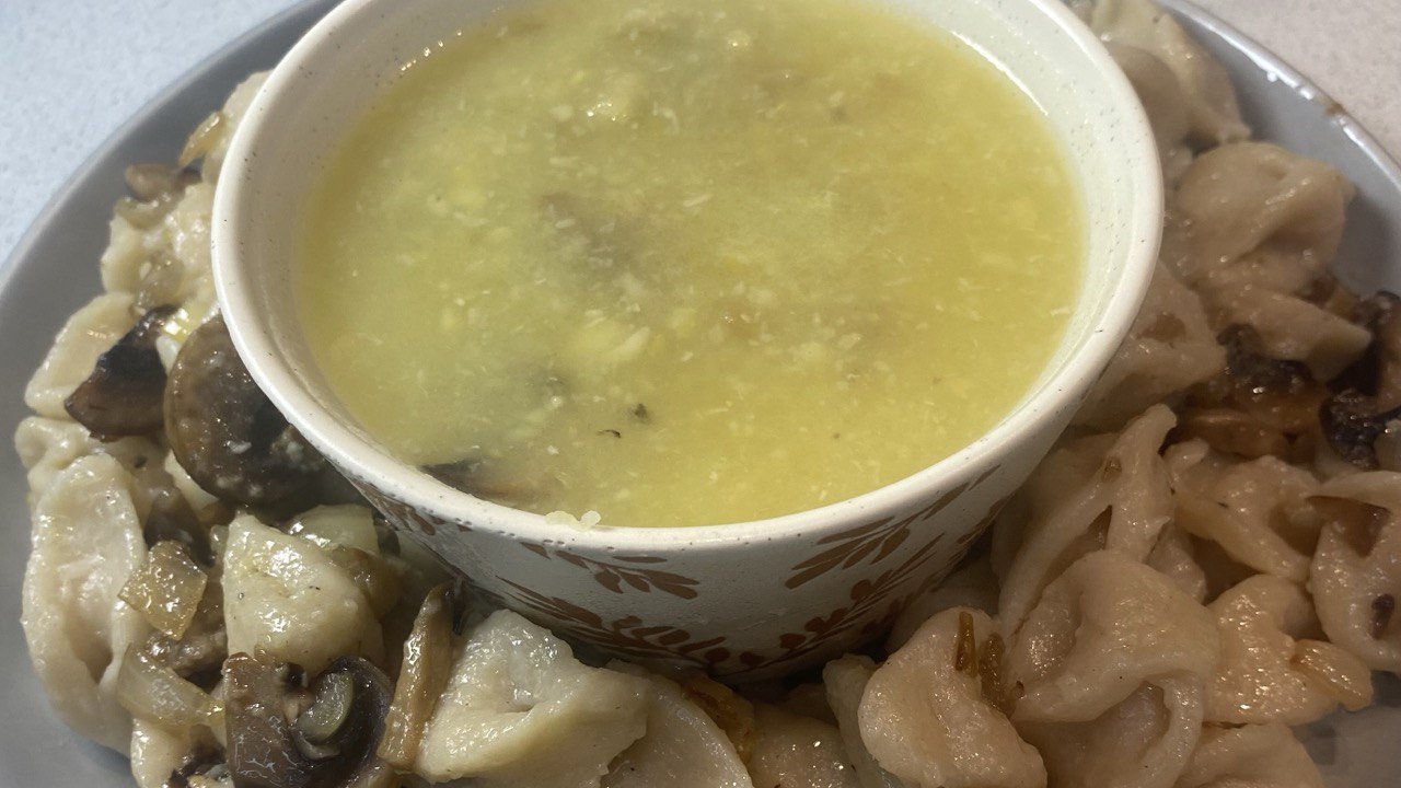 Постные ГАЛУШКИ с грибами и картофельным соусом.