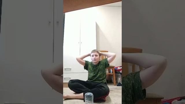 1 промох бутылочкой = ответ на вопрос в чате