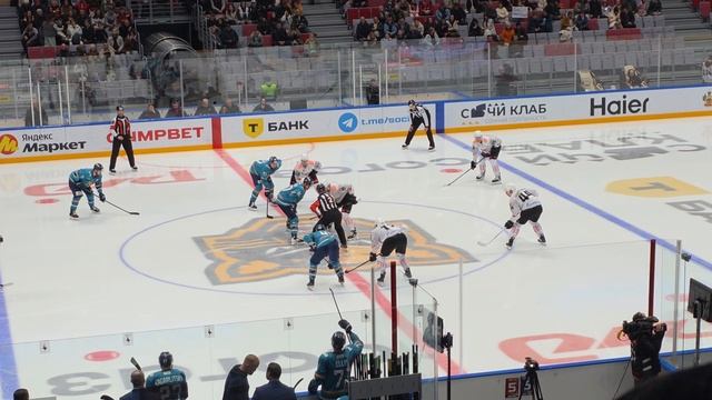 Сходили на большой хоккей