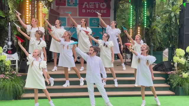 Маргарита Заварицкая в составе эстрадного хора Гордость Орлята Гоголевский бульвар 2025