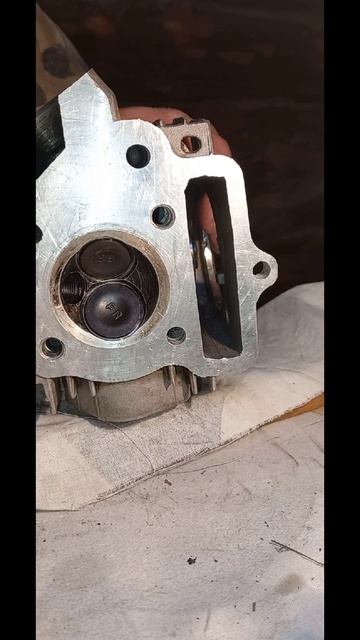 Проверка клапанов мопеда Альфа Дельта после притирки керосином