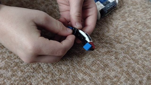 как,собрать машину из Lego часть первая