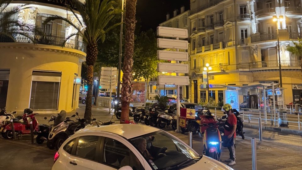 Поездка в Канны: прогулка по городу