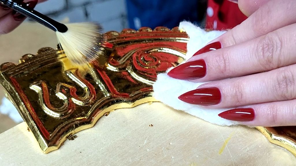 Резной, позолоченный венчик для иконы Божией Матери