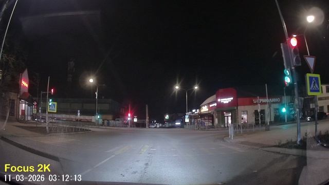 Ночная съемка Silverstone F1 Fokus 2K.