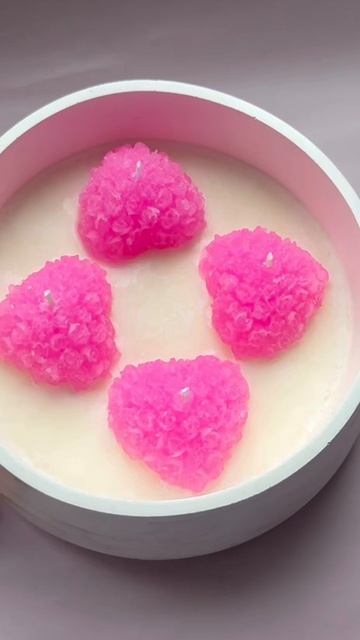 Сердечки и цветочки свечи