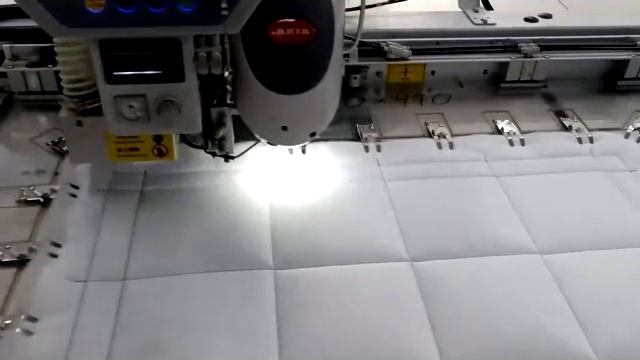 Juita JTK8F-150110A машина для шитья по контуру