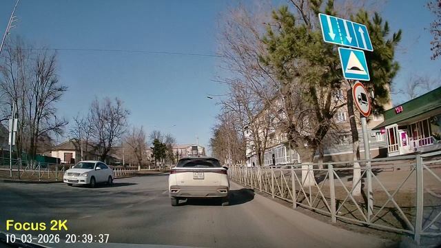 Дневная съемка Silvestone F1 Fokus 2K.