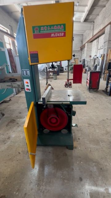 Ленточно-пильный станок MJ 345B