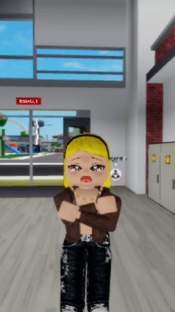 ОНА НАГРУБИЛА БЕДНОЙ😥 НО ПОЛУЧИЛА ПО ЗАСЛУГАМ😜 #roblox #brookhaven #миссгуччи