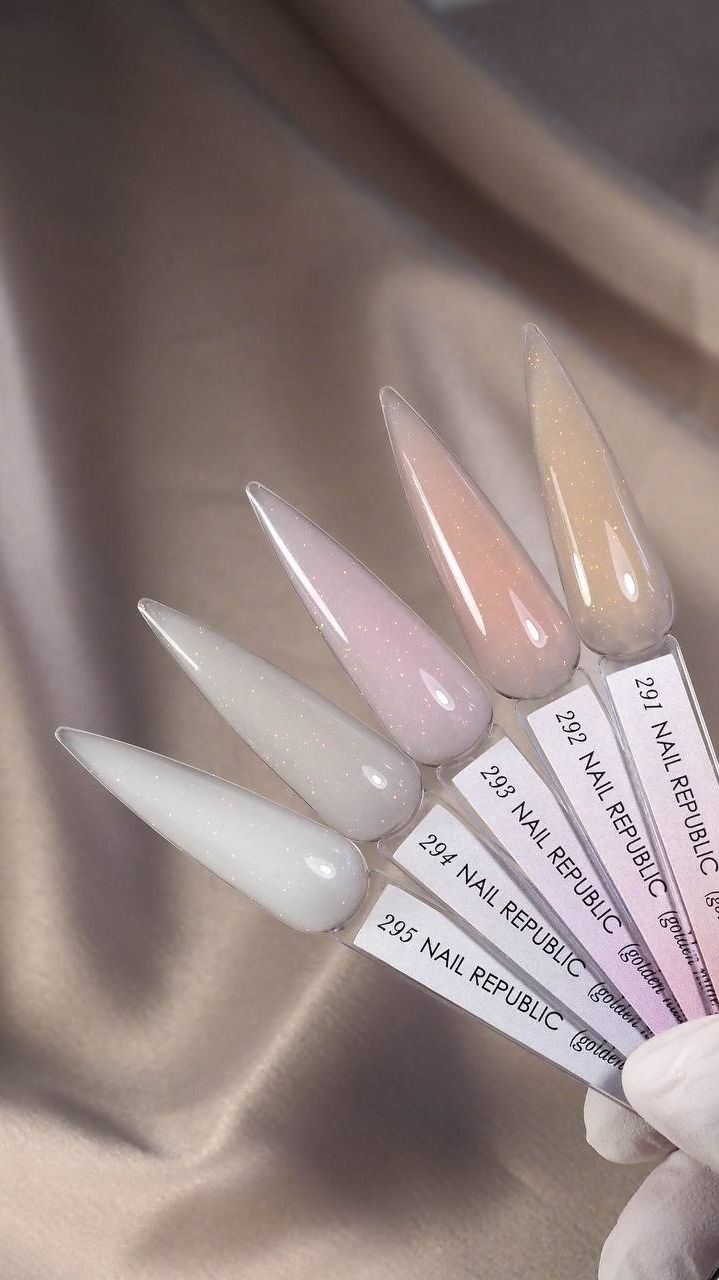 NR Gel Classic Golden Nude