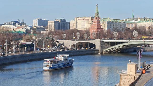 Realme 16 Pro+, 4K-видеосъёмка на зум-камеру