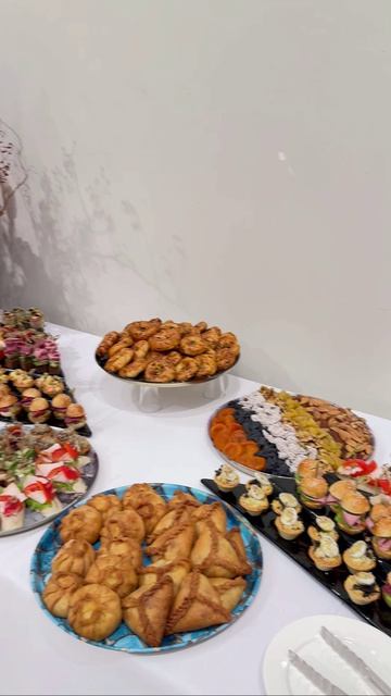 Фуршет welcome на открытии выставки с участием Раиса РТ в Казанском Кремле, декабрь 2025