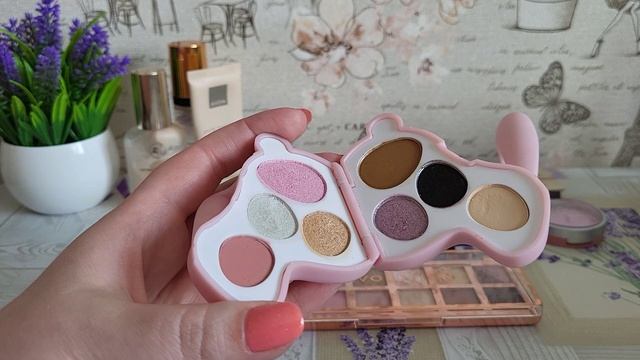 Косметичка с 14 по 31 марта 2026 года