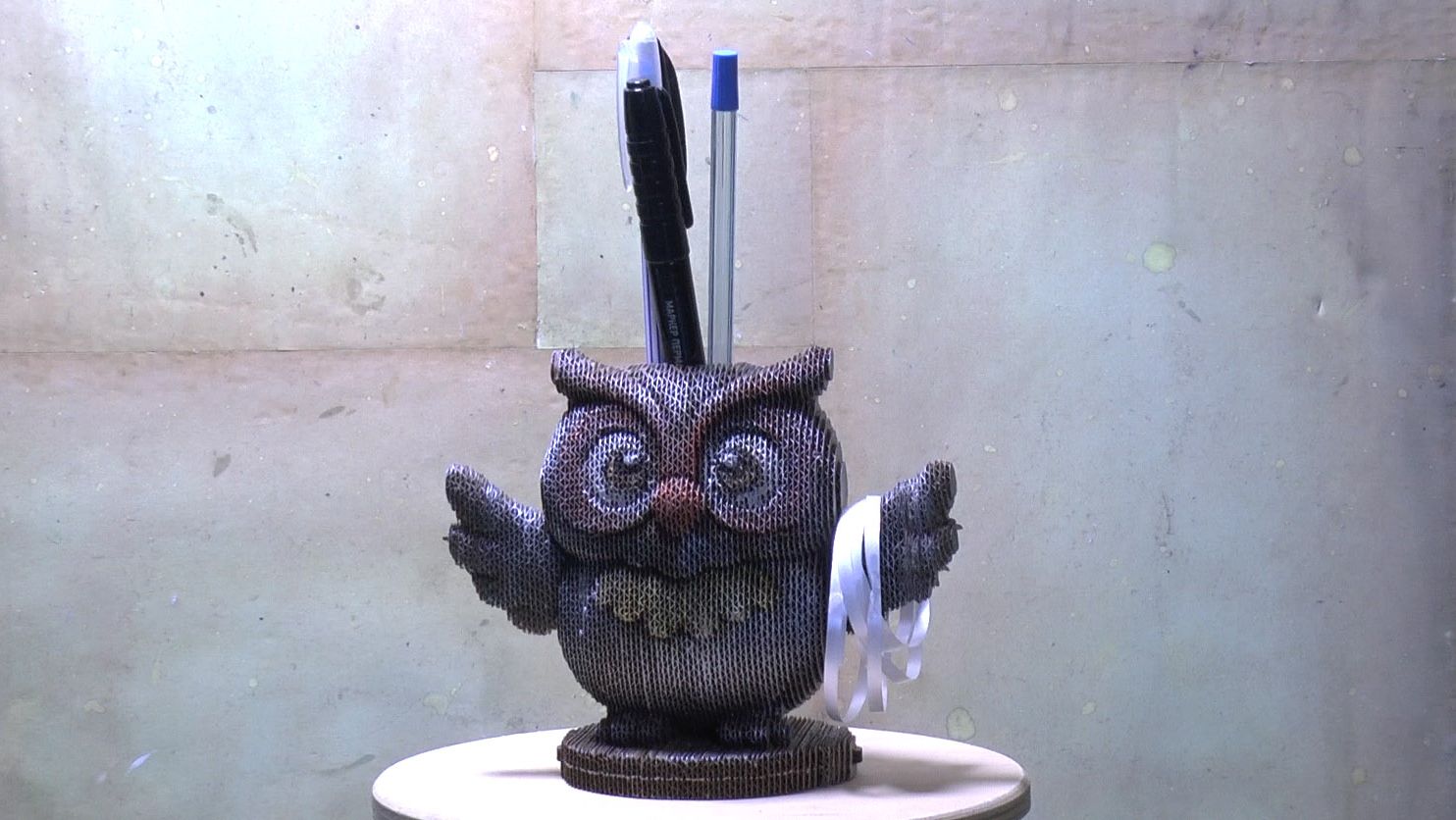 Сова подставка органайзер 3D конструктор. Собирала конструктор, но что то пошло не так.