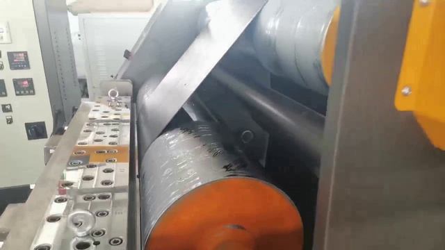 Машина для нанесения антикоррозионного покрытия 1