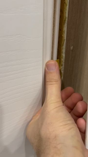 Наличник на скотче — это на века…