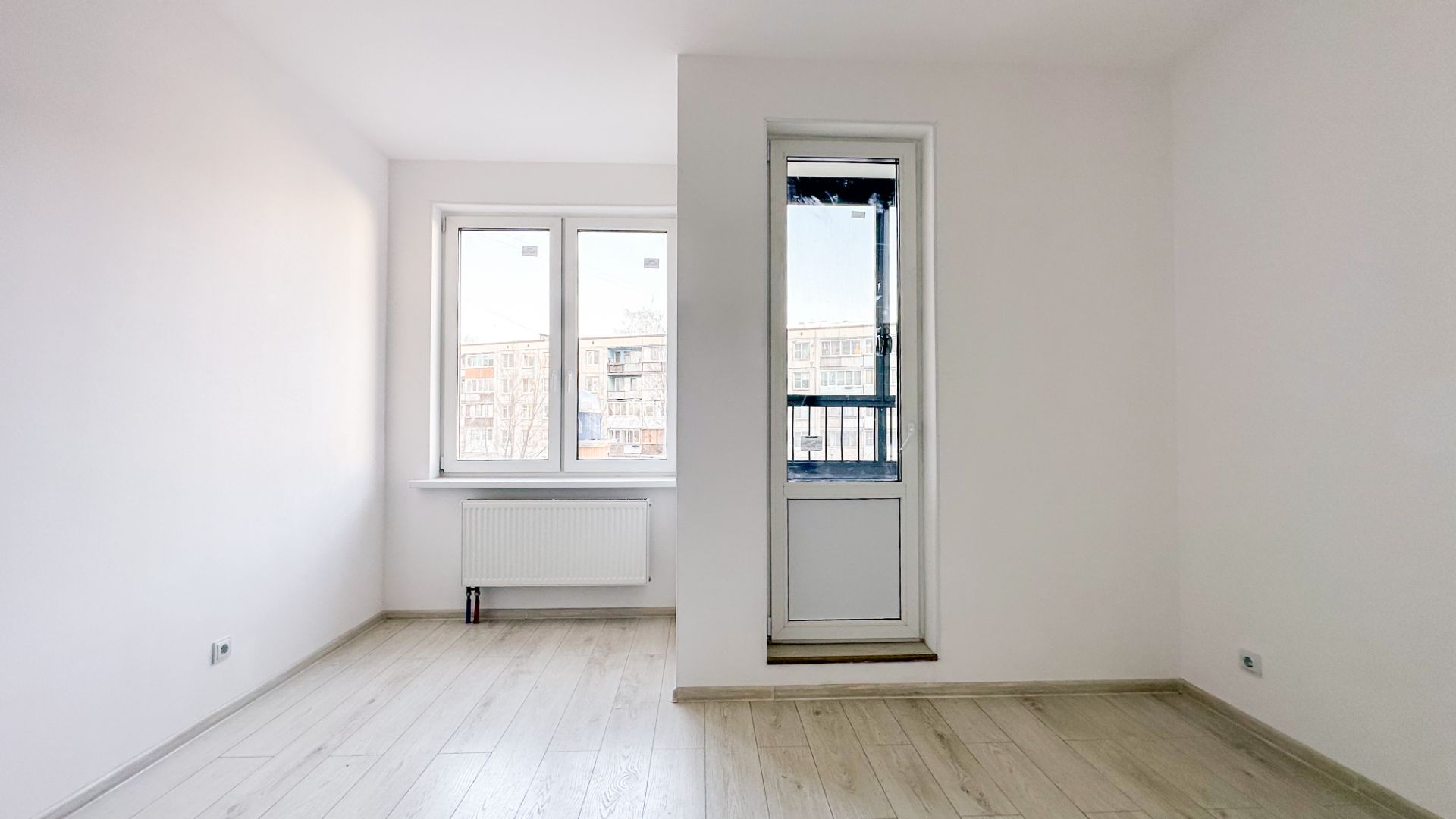 ключи от студии только получили