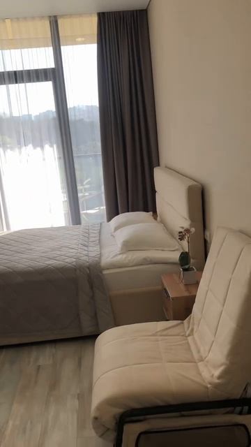 Студия с балконом и видом на Дендрарий в ЖК Метрополь