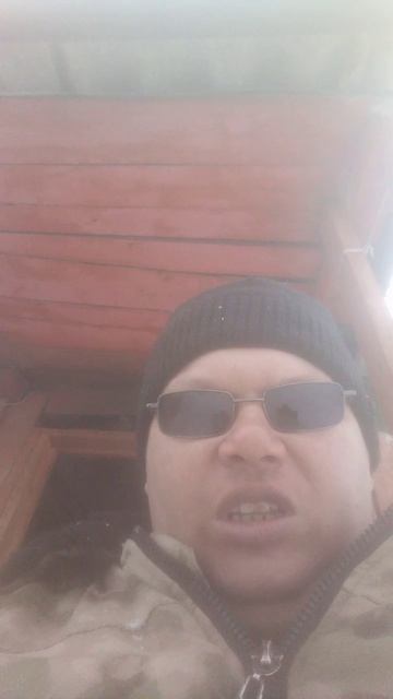 Деревенский рэпер Костян