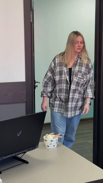 Сладости Confectum слишком вкусные, чтобы ими делиться!😄