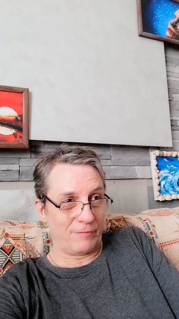 Анекдот про двух евреек в поезде.