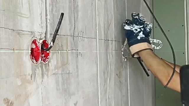 Монтаж новых двойных подрозетников