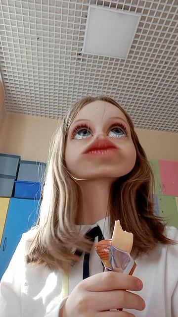 видео Кто как ест эти конфеты?🍬