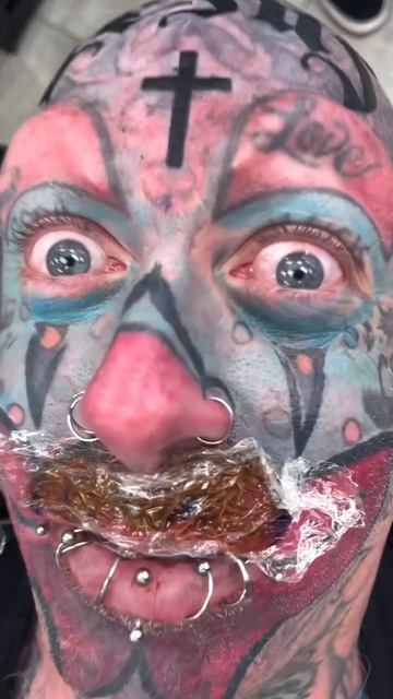 Кто заметил, что не так?)