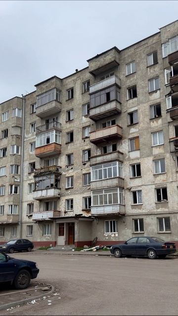 Разрушенные мечты: заброшенные дома и безысходность #бедность #оставленныйгород #безнадёжность