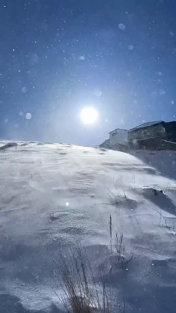 В горах гуляет ветерок