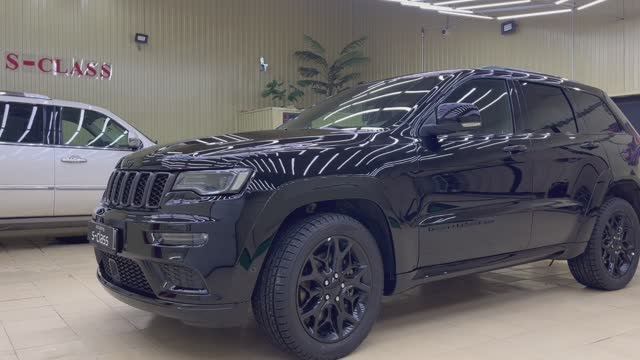 Полная оклейка Jeep Grand Cherokee антигравийной бронеплёнкой в S-Class Мурманск