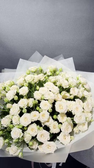 Букет кустовых роз сорта Таня 11 шт