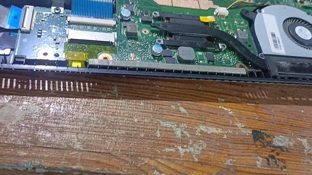 восстановление выломанных петель ноутбука 💻