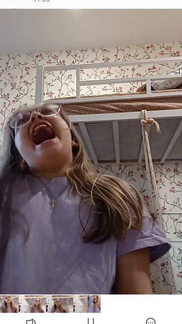 сумасшедшая я